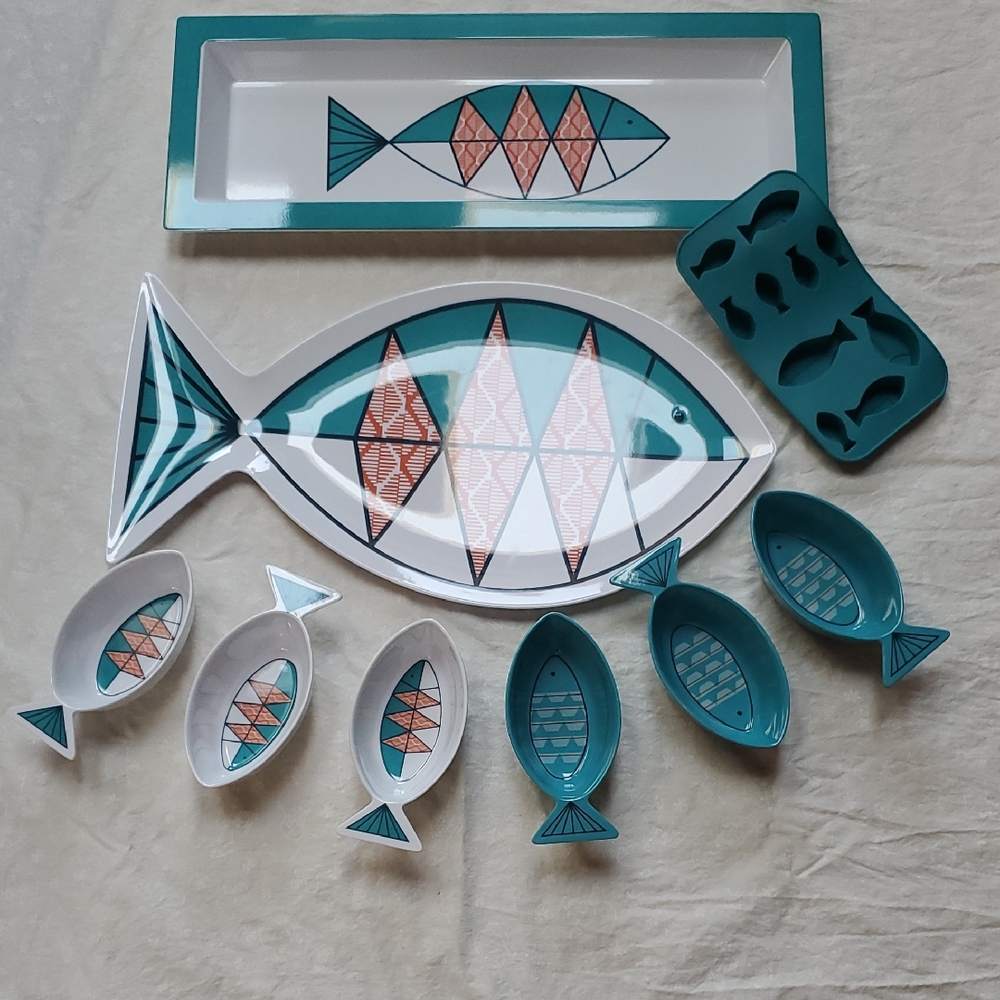 Blue and Orange Geometric Fish Serveware Set